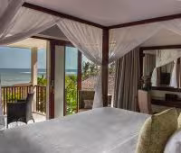 Villa Seseh Beach Villas, Master Suite